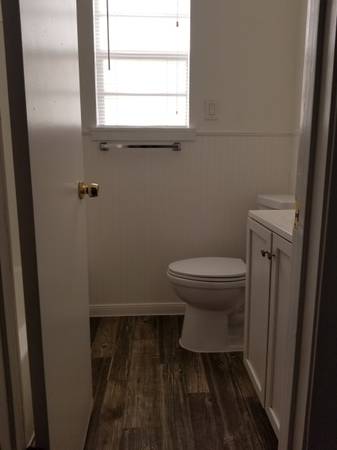 $1,350 / 2br - 950ft2 - 2 br / 1and1/2 ba Duplex for rent (Flour Bluff)64036536303234123