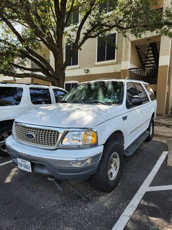 2001 Ford Expedition XLT 4x4, 5.4 V8 - $4,500 (Austin)63621922735745122