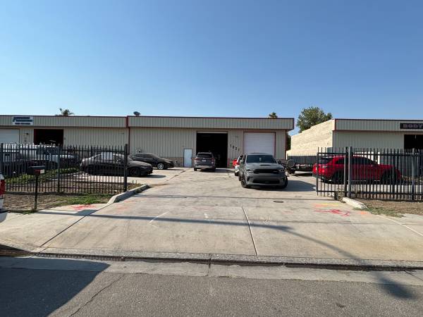 SAN JACINTO LIGHT INDUSTRIAL BUILDING – $729,900 1