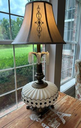 Rare Antique Cast Brass Ornate Table Lamp 1