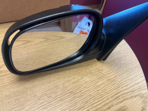 Driver Side Door Mirror 1