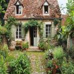 looking for a place with a working wood burning fireplace 1