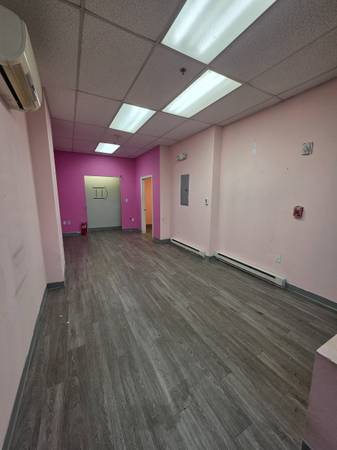 $1,250 / 450ft2 - 14 Portland Street Downtown Worcester Retail/Commercial Space (Worcester)63825125521537120