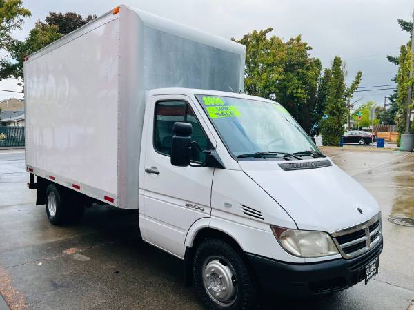 2006 DODGE SPRINTER 3500HD DIESEL 14FT.ALUMINUM BOX TRUCK***SALE*** 1