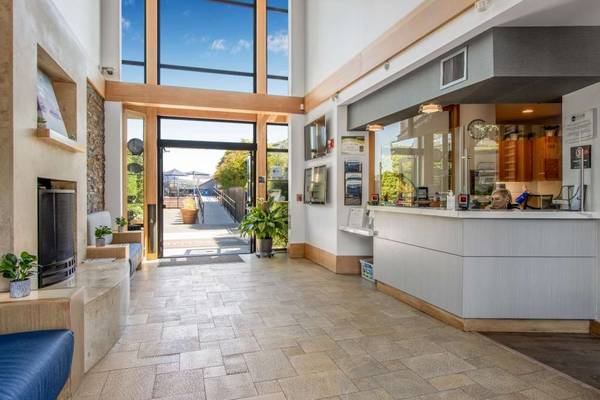 $5,262 / 2br - 1160ft2 - 2BD 2.5BA, The Club at Harbor Point, Fogatas (mill valley)63813662703105121