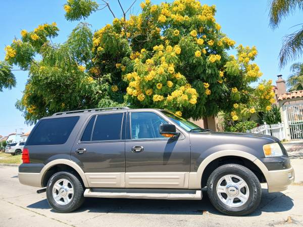 2005 FORD EXPEDITION, RUNS SMOOTH - $2,75063623927191939124