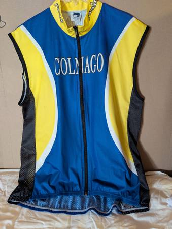 Colnago cycling vest 1