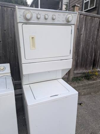 Washer dryer Laundry stacker full size "27 1
