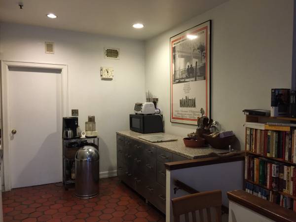 $1,785 / 3br - 1300ft2 - $1785 Un dormitorio en dúplex de jardín de 3 habitaciones y 1,5 baños (Upper West Side)63862608785027124