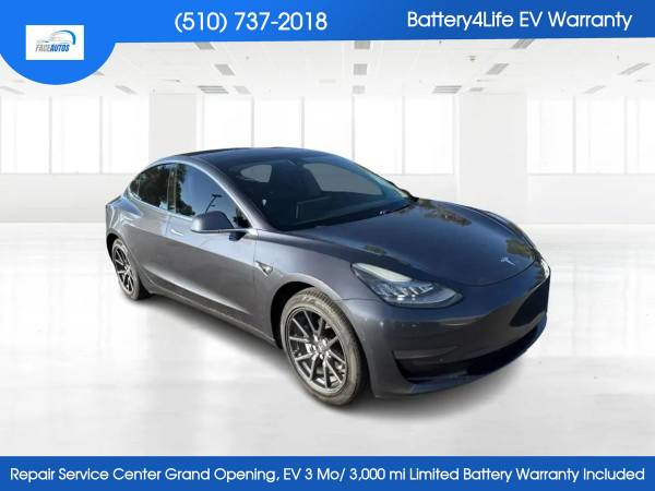 2019 Tesla Model 3 Standard Range Plus Sedan 4D 1