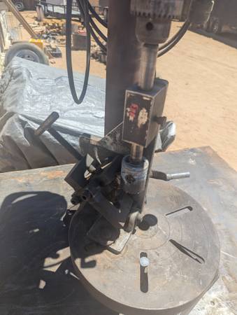 Columbia 5 speed 1/2" Chuck Drill Press With Tube Notcher Attachment - $12563471469416067121