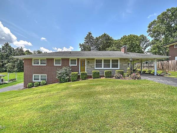 $850 / 2br - 402 Stuffle St, Kingsport, TN64024657241475120