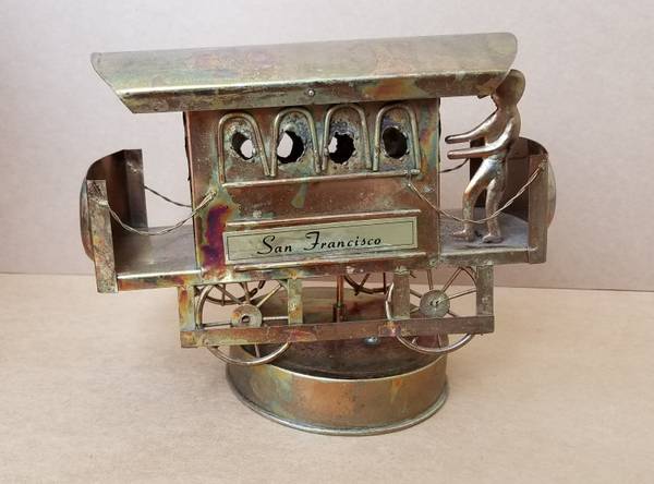 Cable Car Rotating Music Box, Plays "I LEFT MY HEART IN S.F." 1