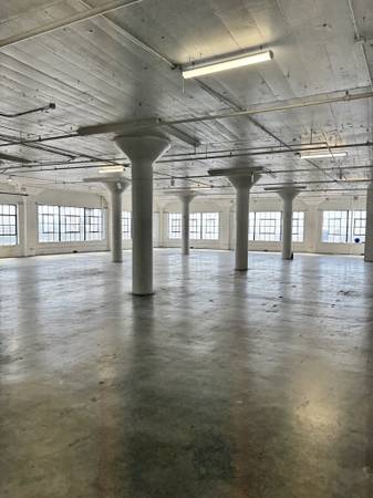 $4,850 / 6000ft2 - WAREHOUSE / SHOWROOM FOR LEASE (Fashion District)63818753704449124