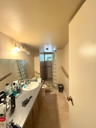 $1,000 Habitación y oficina privada en Lynnwood (Lynnwood)63688586572033123