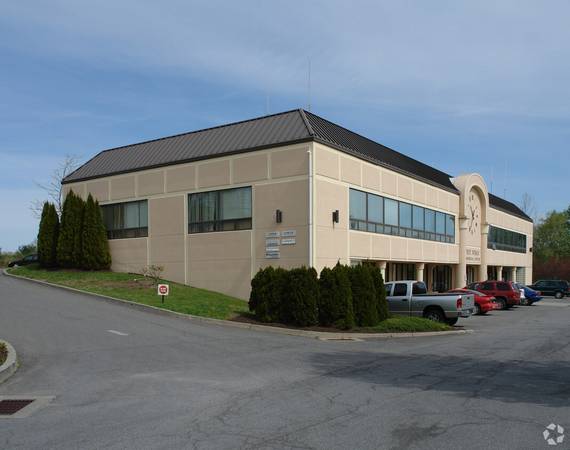 $3,000 / 1500ft2 - 254 Rt-17k, Newburgh, NY 12550 Oficina, Espacio comercial, Médico64198017761281122