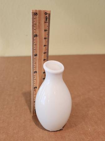 Miniature bud vases white ceramic new case of 144 1