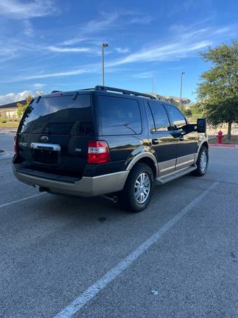 2014 Ford Expedition XLT - $7,200 (Austin)63439478457347123