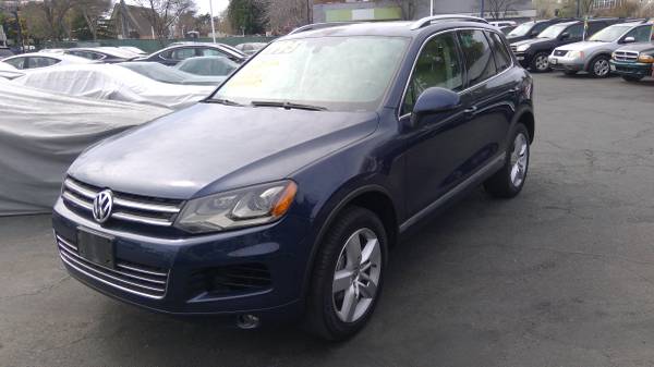 2012 VW Touareg VR6 AWD - $4,995 (concord / pleasant hill / martinez)63613852541699121