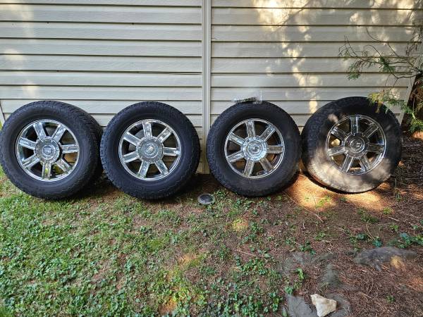 Cadillac Escalade 18" wheels rims 1