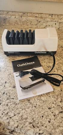 Knife Sharpener *Chef's Choice Professional * 1