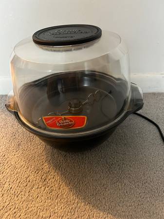 Presto corn popping machine 1