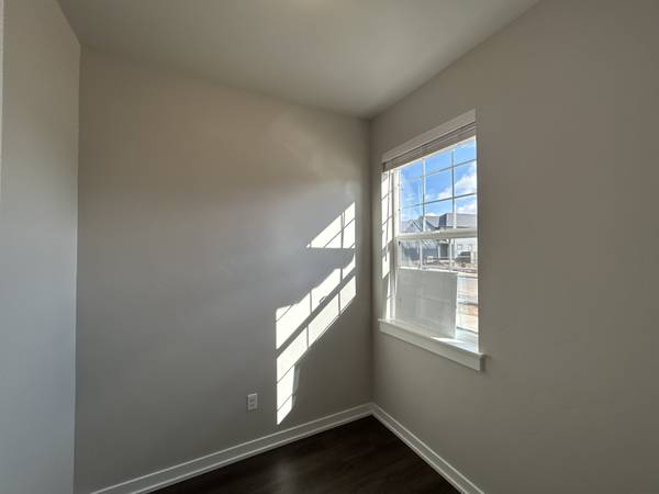 $2,295 / 2br - 1089ft2 - OFERTA DE INGRESO! - 20681 Iron Horse Lane - 2 Habitaciones / 2 Baños (Bend)63839290938499123