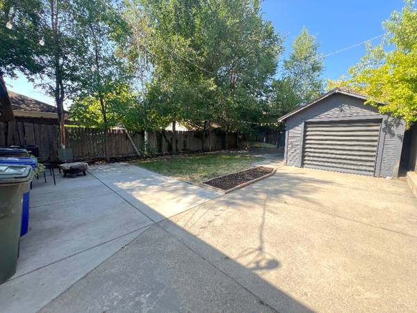 $3500.00 / 5br - 1960ft2 - Key location! Near U of U Hospital, U of U College campus, Primary Chi63674209076995124
