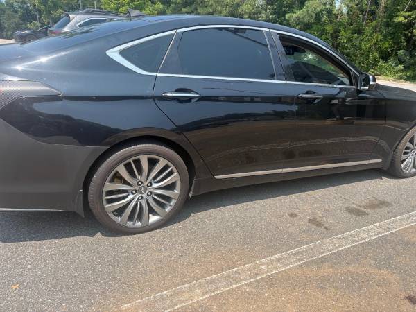 2015 Hyundai Genesis sunroof - $3,99963621705651841123