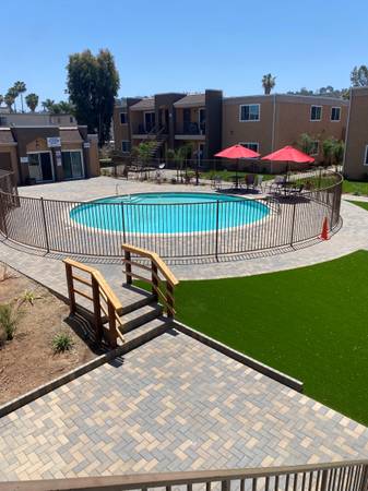 $2,100 / 2br - 858ft2 - SPACIOUS 2BEDROOM 1 BATH (El Cajon)63998601574275120