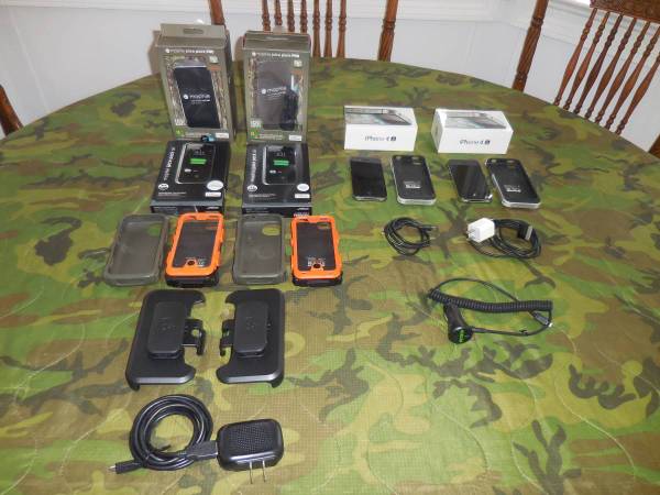 I Phone 4S/Mophies/Chargers/Gear Sets (2) 1