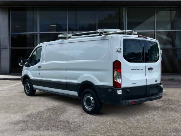 2015 Ford Transit 250 Van - Photo 4