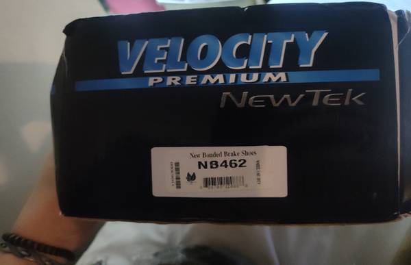 Velocity Premium Brake Shoes NB462 1
