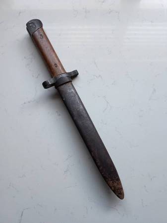 Bayonet 1