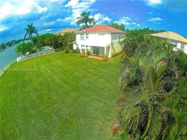 $4,600 / 4br - House for rent 4/3 (Pembroke Pines)63825136016771121