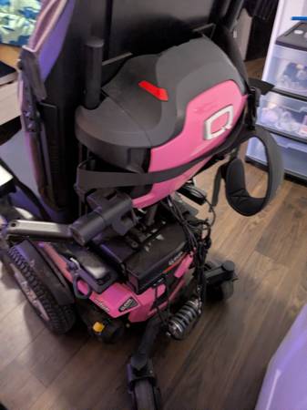 Electric wheelchair 1