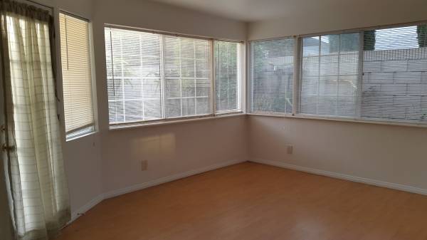 $1,400 / 1br - 450ft2 - 1Bedroom 1Bath in Cerritos (CERRITOS)63953075411715124