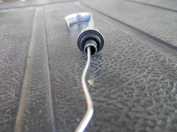 351C Chrome Dipstick - $12 (Maryville Tn.)63470661314945124