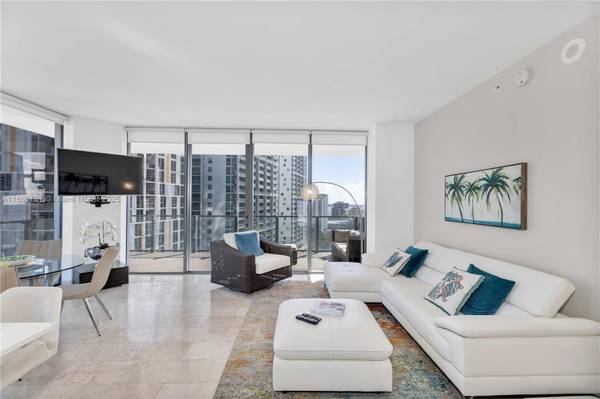 $6,800 / 2br - 1265ft2 - Elegant 2bd Furnished Condo at Reach Residences, Miami (Miami)64049280860291123