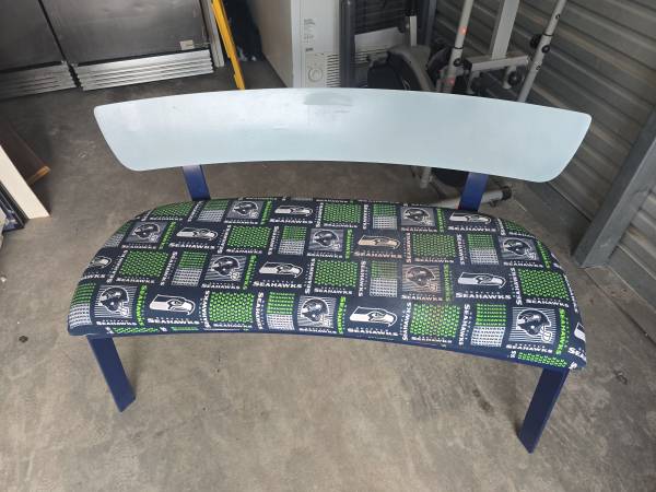 SEAHAWK bench 1