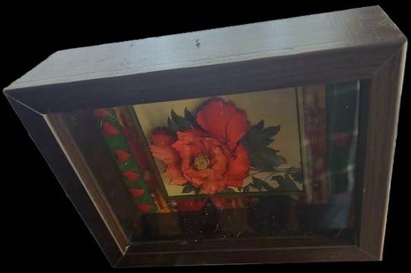 Picture box with artwork 1