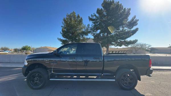 2017 Ram 3500 Crew Cab - Financing Available! 1