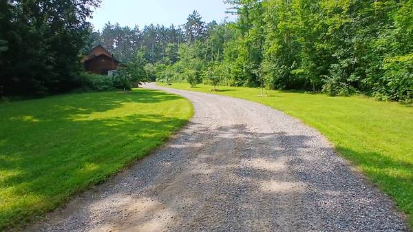 $889,000 / 2700ft2 - Casa de troncos artesanal en venta por el propietario (New Auburn WI)63655163215235120