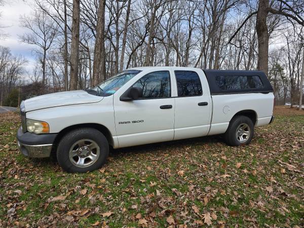 2002 Dodge 2WD pickup 1