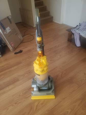 Bissell Vacuum cleaner 1