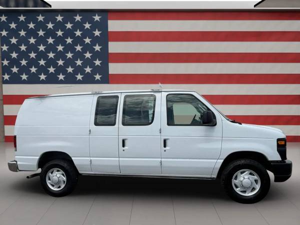 2008 Ford E250 - Photo 6