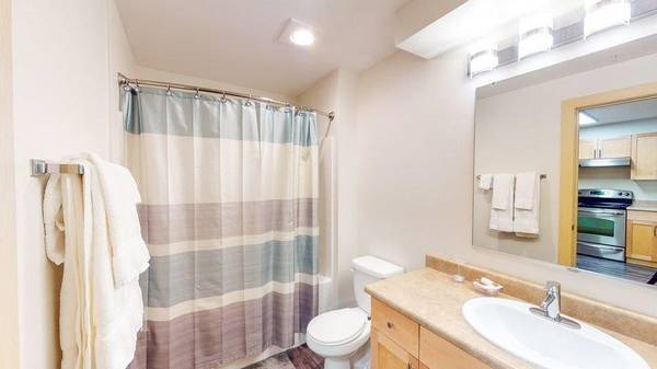 $1,423 / 512ft2 - Spacious and beautiful. Consider your new Studio/ 1 bath found! (Tacoma)63807984340739121