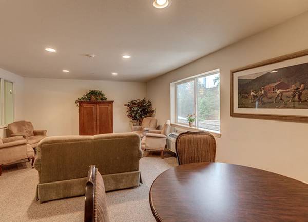 $1,598 / 2br - Outdoor BBQ Area, Library, Electronic Thermostat (3291 NW Mt Vintage Way, Silverdale, WA)63866941486723122