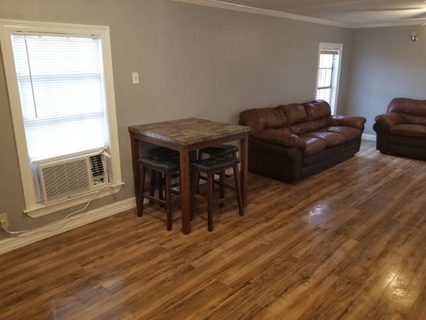 $800.00 / 2br - 1579 Duchamp Rd, lot 17, Broussard, LA 70518.63857516241153122