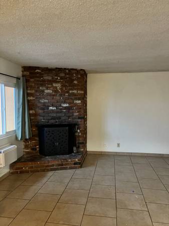 $1,700 / 2br - 950ft2 - Large 2bed/1bath Bluff Park apartment for rent (Long Beach)63893108424835120